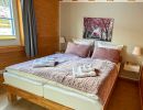 eifelchalet niederehe schlafzimmer